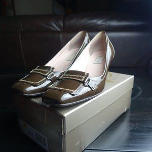 Unisa Brown Heels NEW NEVER WORN
